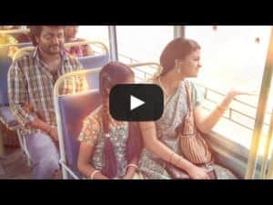 Neeyum Naanum Song Lyrics – Paambu Sattai
