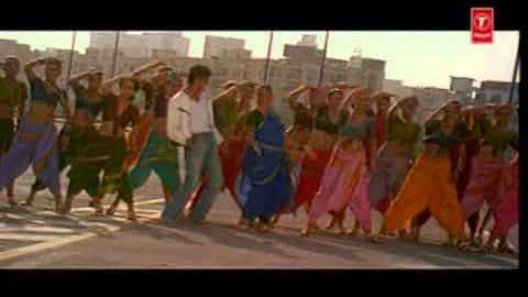 Gumshuda Song Lyrics – Translation | Chalte Chalte (2003)
