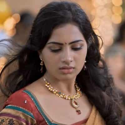 Megha Putham Pudhu Kaalai song lyrics translation