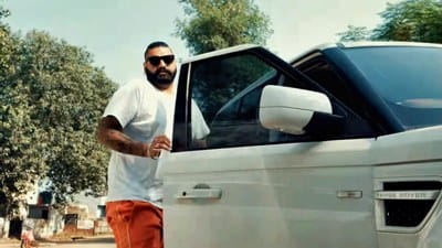 Legal Action Lyrics (Punjabi Song) – Elly Mangat