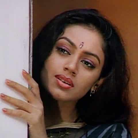 varuvanillarumee vijanamam lyrics malayalam song english