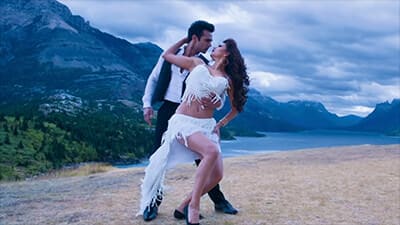 Hua Hain Aaj Pehli Baar Lyrics Translation – Sanam Re (Film)