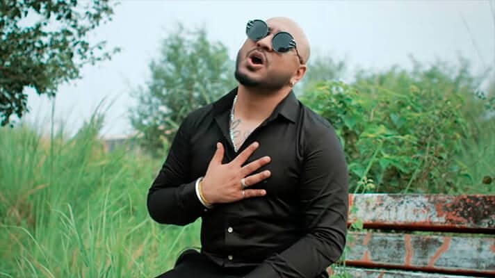 Dil Tod Ke Hansti Ho Mera Song Lyrics Translation | Rochak Kohli | B Praak