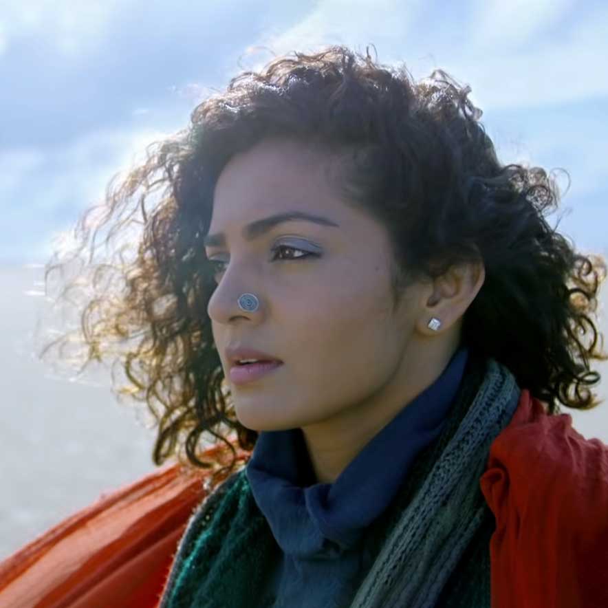 oru kari mukilinu lyrics translation in english