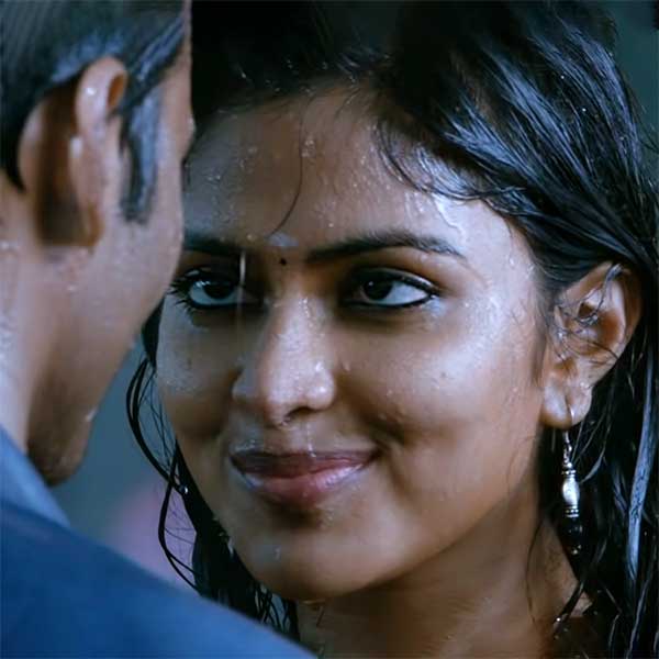velai-illa-pattadhaari-po-indru-neeyaga-lyrics-English