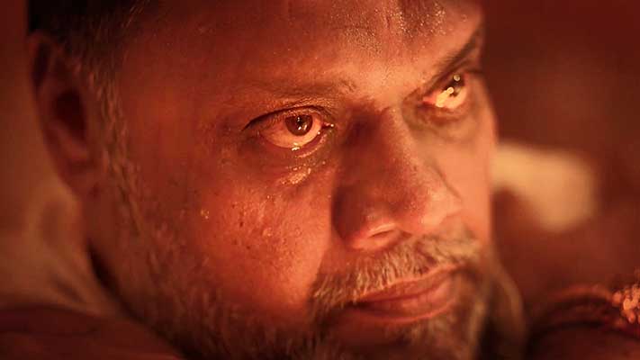 En Uyirile Uruvana Lyrics Translation – Paava Kadhaigal