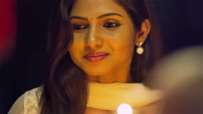 Indha Iravu Lyrics – Naatpadu Theral | R.P. Shravan