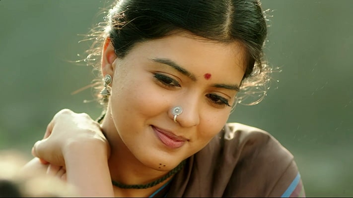 Neeli Neeli Aakasam Lyrics Meaning – 30 Rojullo Preminchadam Ela