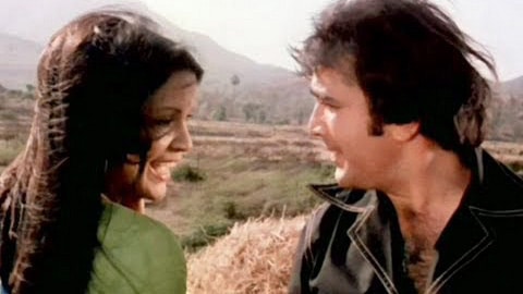 Hum Dono Do Premi Lyrics Translation – Ajanabee (1974)