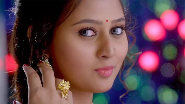 Chippinolagade Muttu Malagide Lyrics — Maasthi Gudi