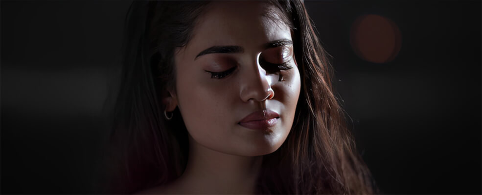 Neethanada Lyrics Meaning — Enna Solla Pogirai | Sivaangi Krishnakumar