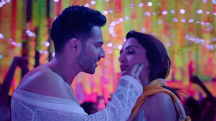 Rangi Saari Lyrics Translation — Jugjugg Jeeyo | Kanishk Seth | Kavita Seth