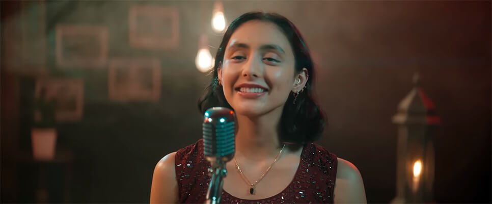 Vaanilai Marakkuma Nenjam Hitha lyrics