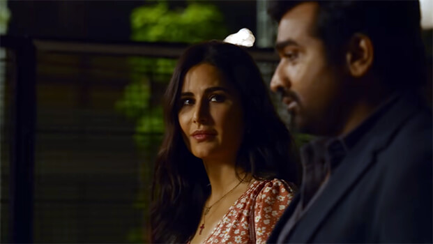 Raat Akeli Thi Lyrics English Meaning: Merry Christmas | Arijit Singh | Antara Mitra