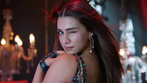 Shahid Kapoor’s Teri Baaton Mein Title Track Lyrics English Translation: Kriti Sanon
