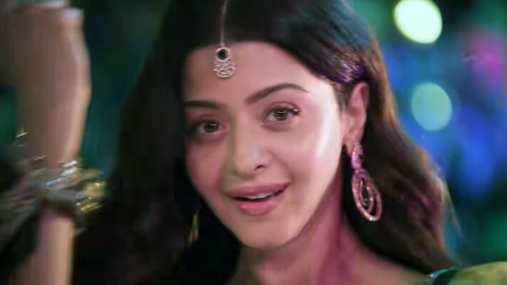 Aaraathi Aaraathi Lyrics Translated in English – Petta Rap | Pavithra Chari