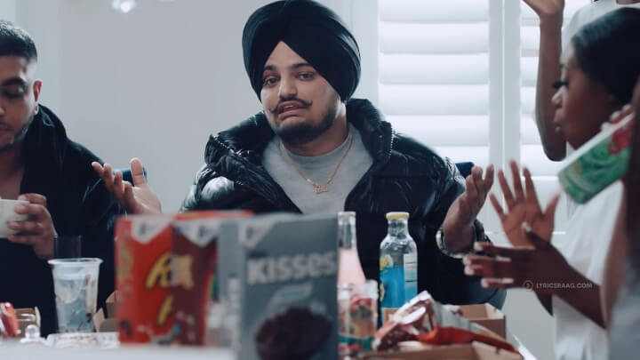 Attach Lyrics {English Meaning} – Sidhu Moose Wala | Fredo
