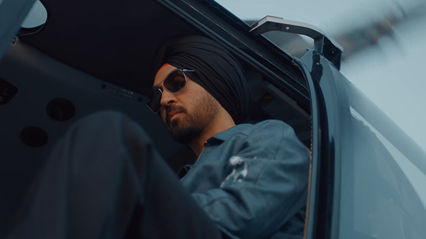 Diljit Dosanjh: Don Lyrics (Main Karda Fly Firda) with English Translation | Shah Rukh Khan