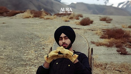 Aura Lyrics {English Translation} » Shubh | Batti Sarkaari Jina Rohab Jatt Da
