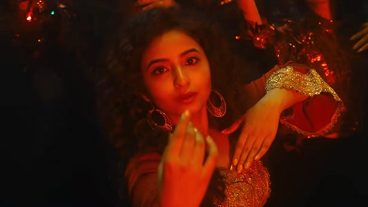 Rifle Club (film): Gandharva Ganam Lyrics Translation (in English): Shweta Mohan | Sooraj Santhosh