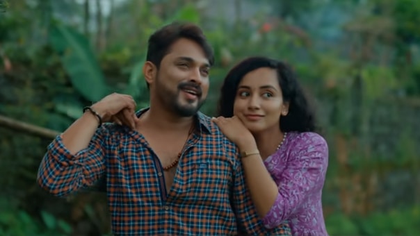 Sundarisundari-Lyrics-Translation-Peter-Kapil-Kapilan-Sunidhi-Ganesh